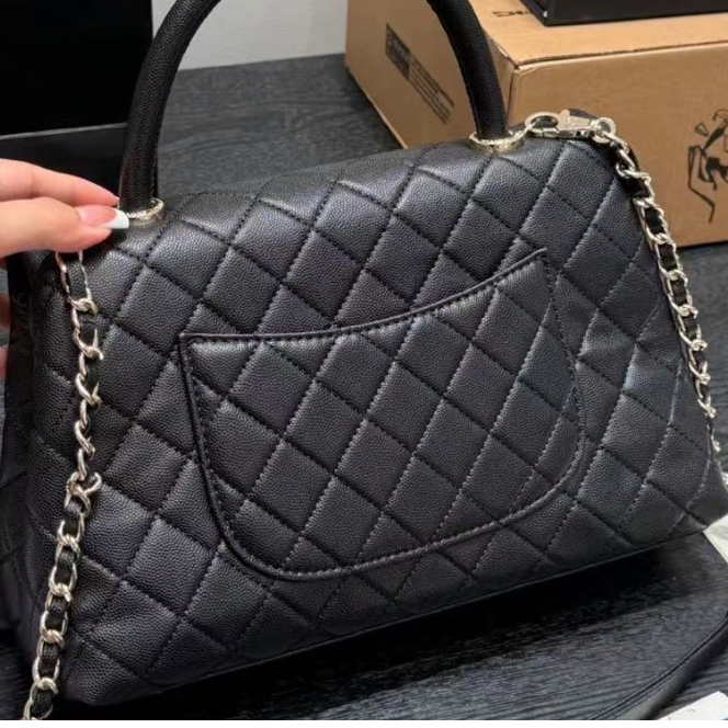 百搭手提时尚气质款包