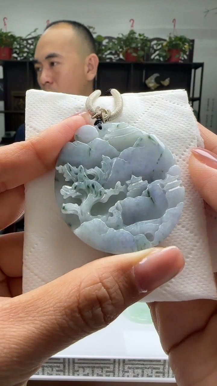 【闪购商品】翡翠颈饰未镶嵌天然翡翠A货吊坠