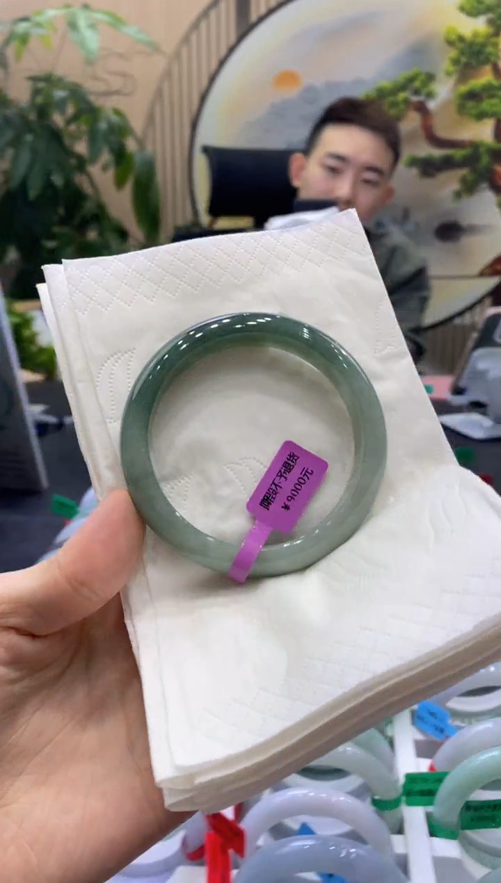 翡翠手镯未镶嵌0000006480