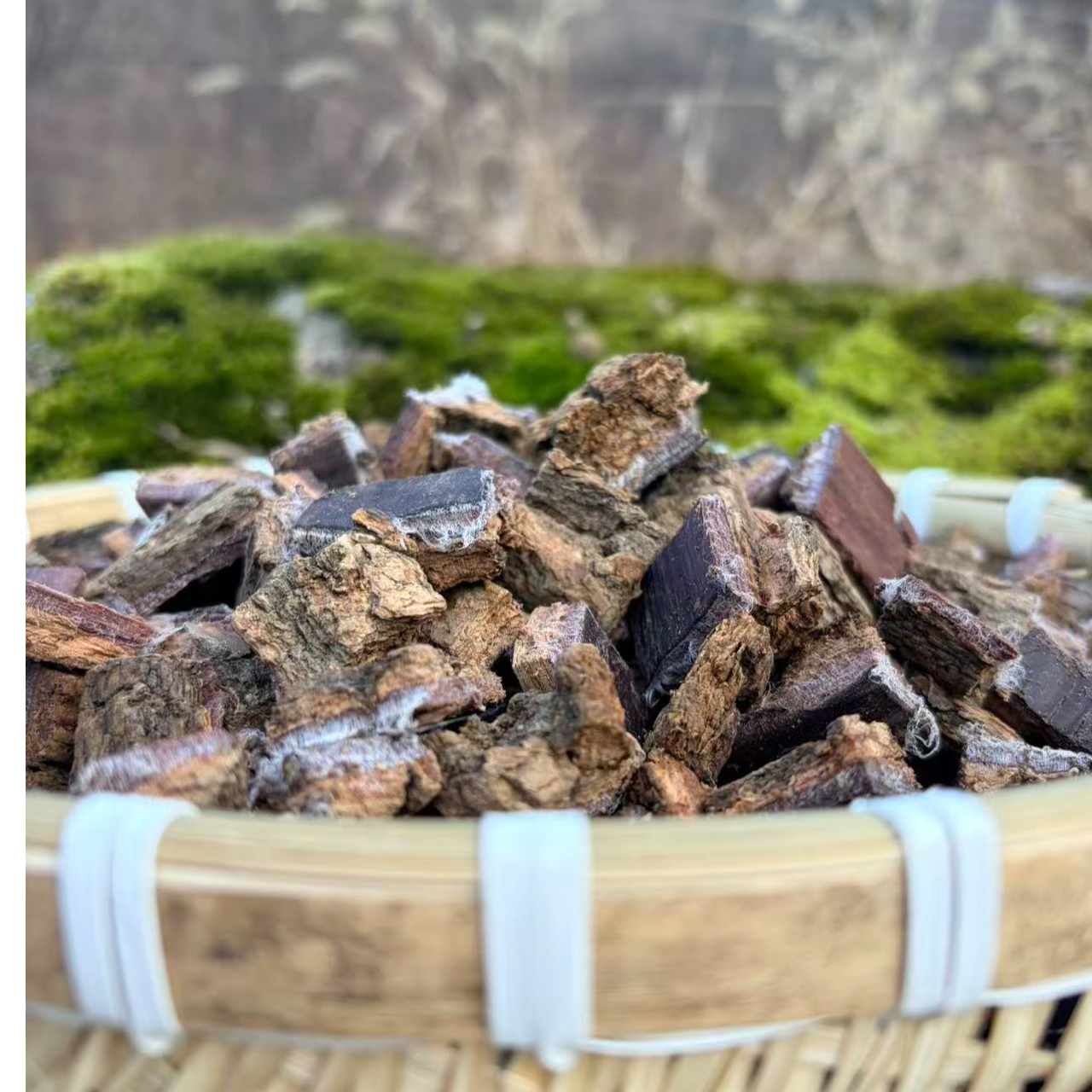 伏牛山野生老树杜仲皮厚肉拉丝可煲汤泡茶煮水滋补干皮