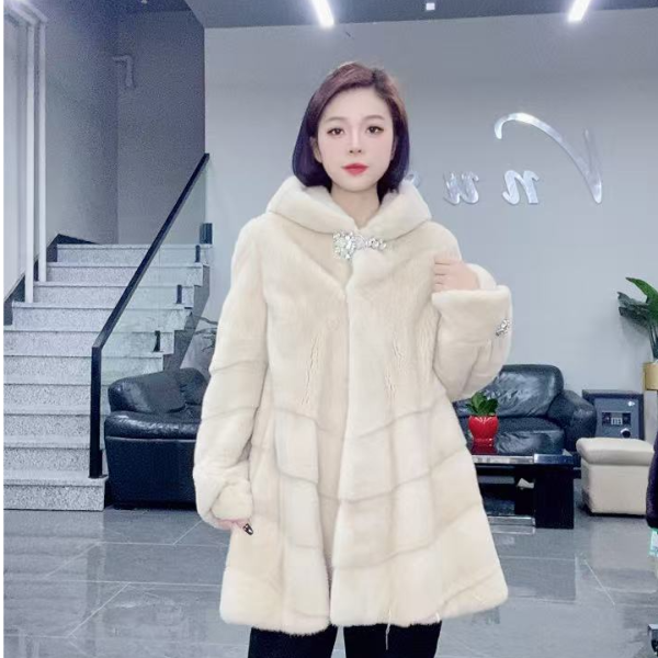 7218【DC】女装反季撤柜水貂皮草外套米黄连帽