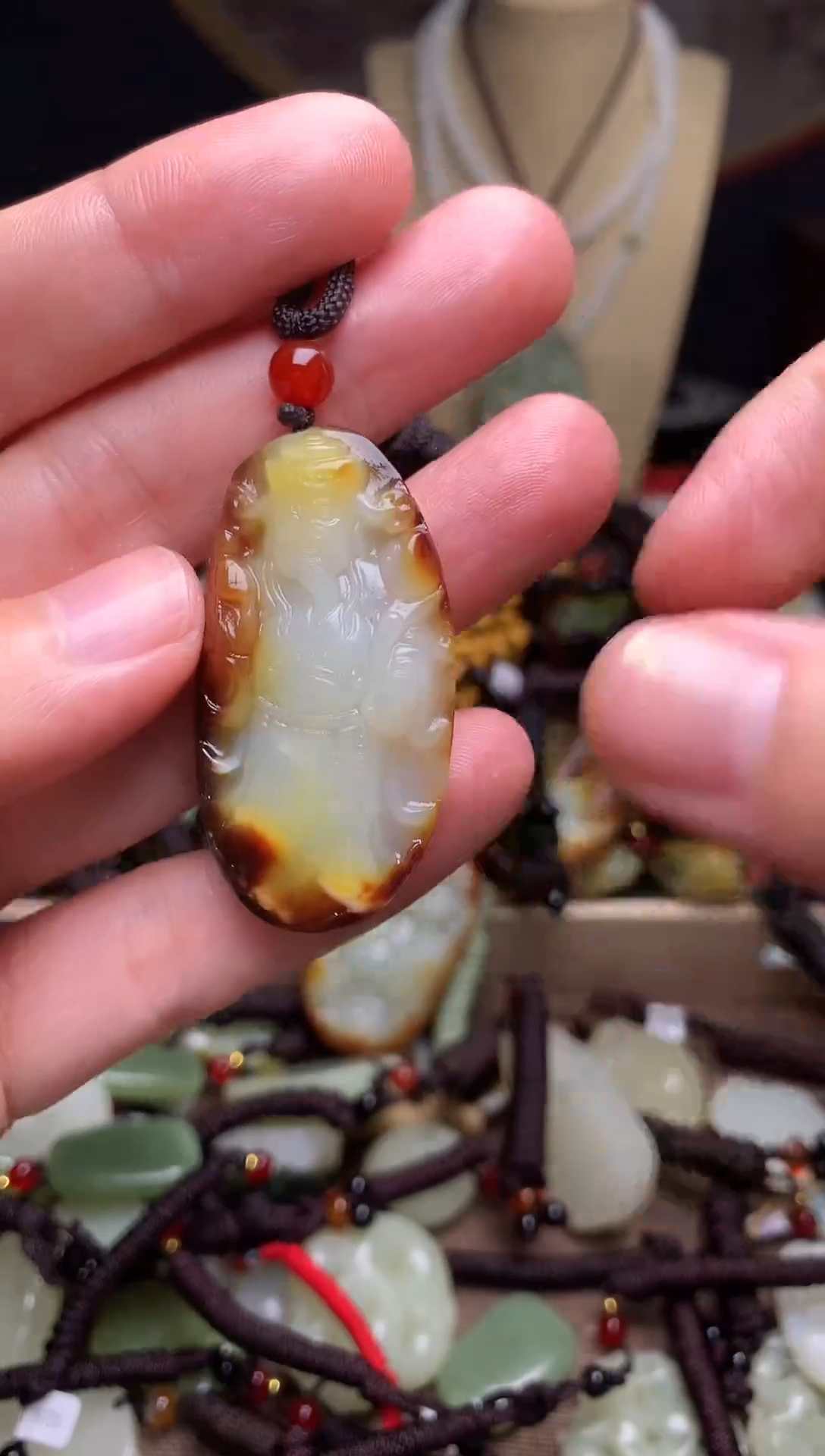 颈饰未镶嵌和田玉新疆料青海料清水和田玉吊坠