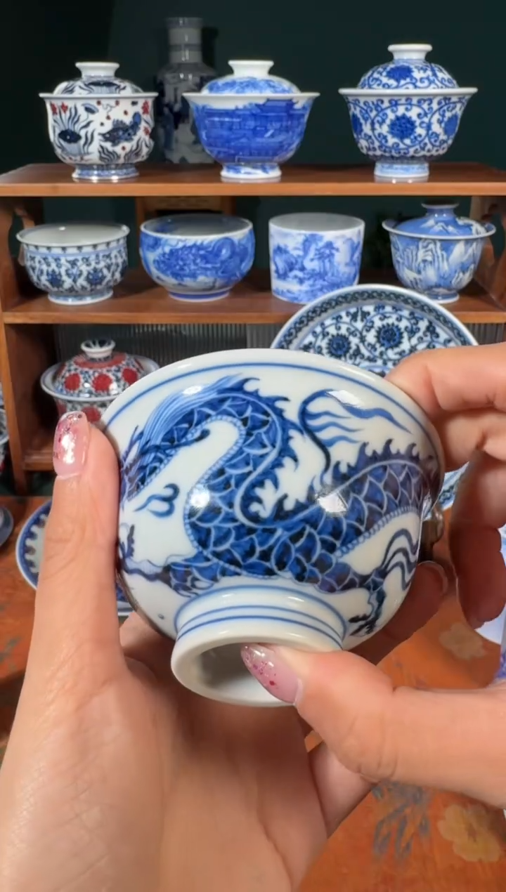 【闪购商品】杯刘建锋窑仿元穿花龙压手杯