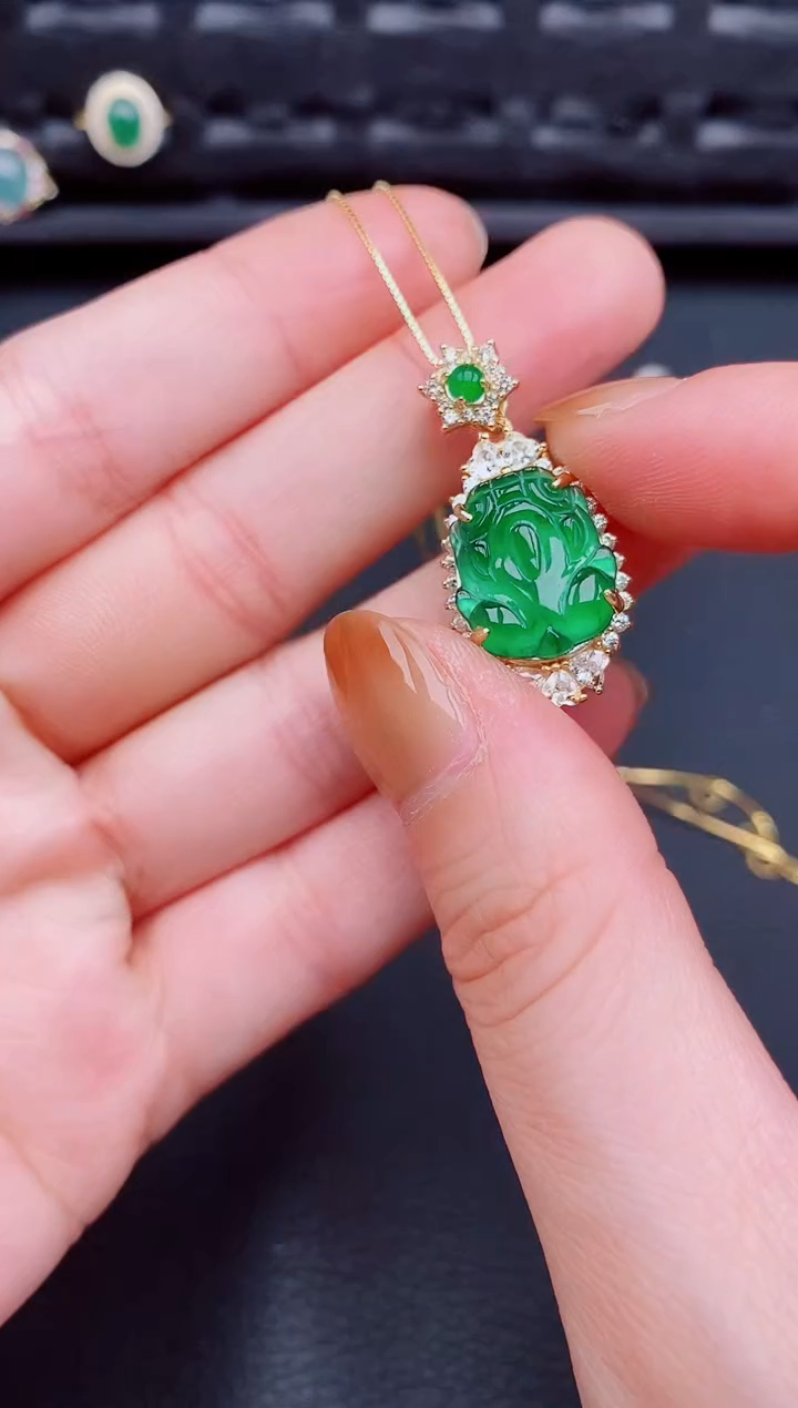 【闪购商品】翡翠颈饰银S925镶嵌天然a货翡翠505