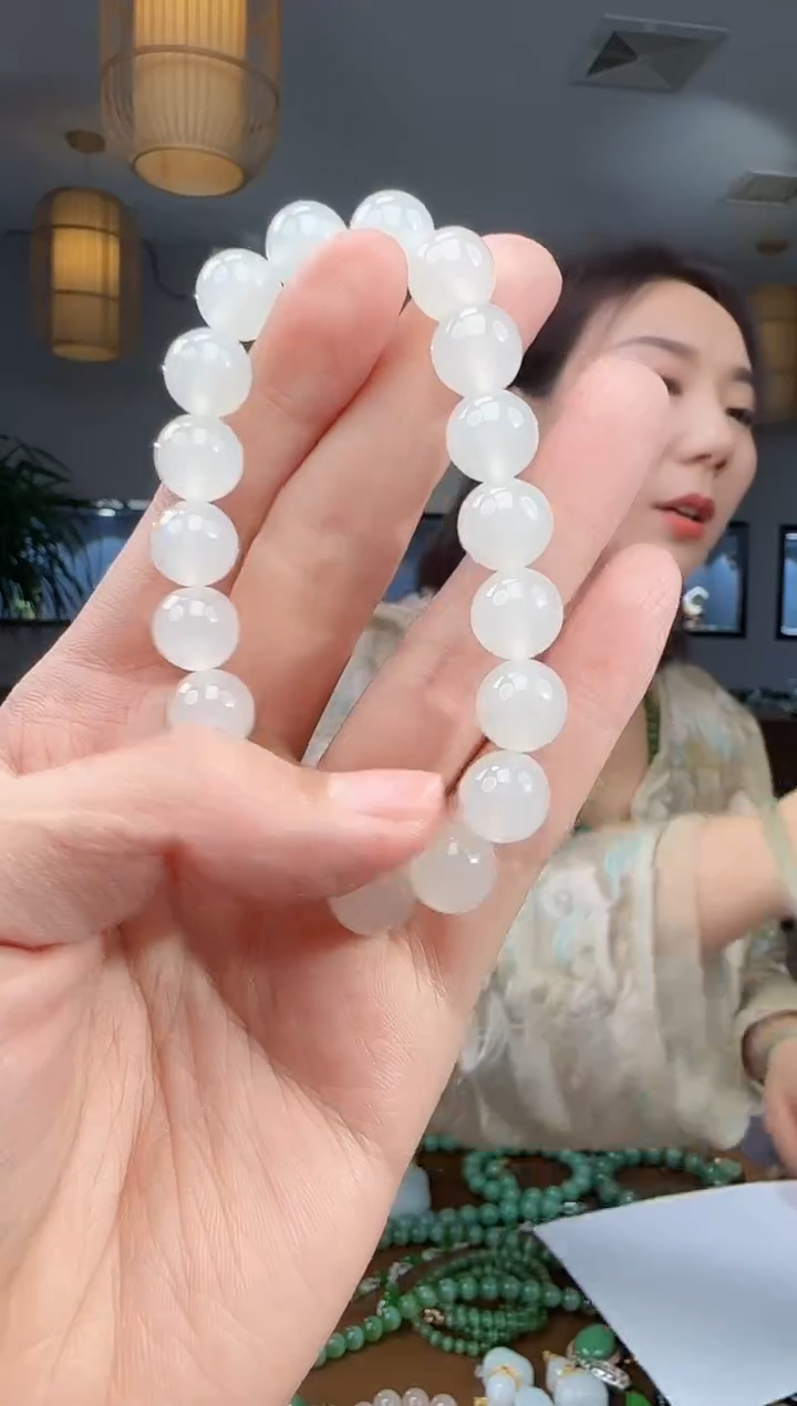 未镶嵌手链和田玉1