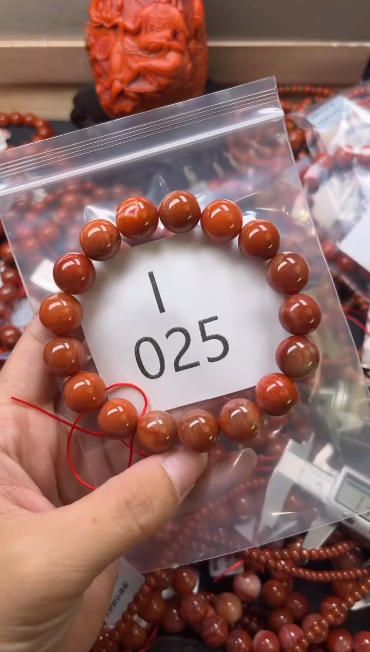 未镶嵌南红玛瑙珠宝奇石I025-12