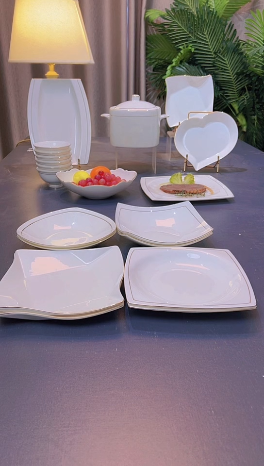 45%以上骨粉骨瓷8英寸天元贵龙三角折纸盘各2个