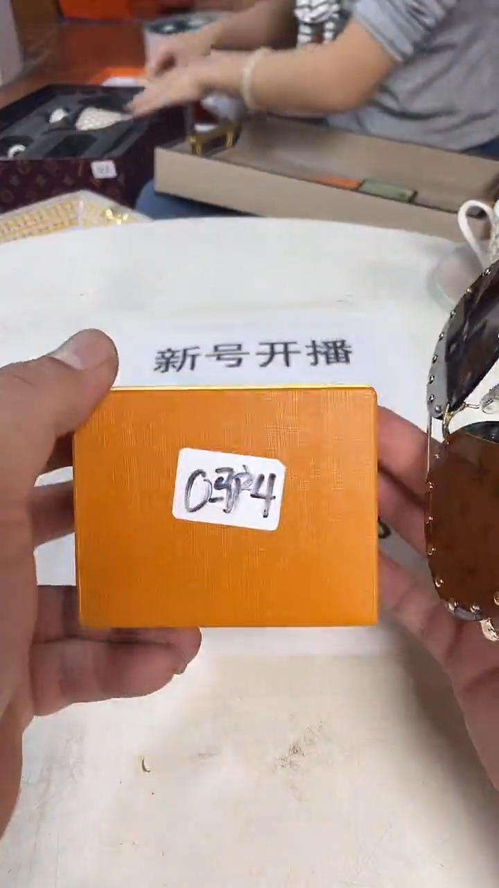 杯鸿辉家品牌瓷器，京东包邮！