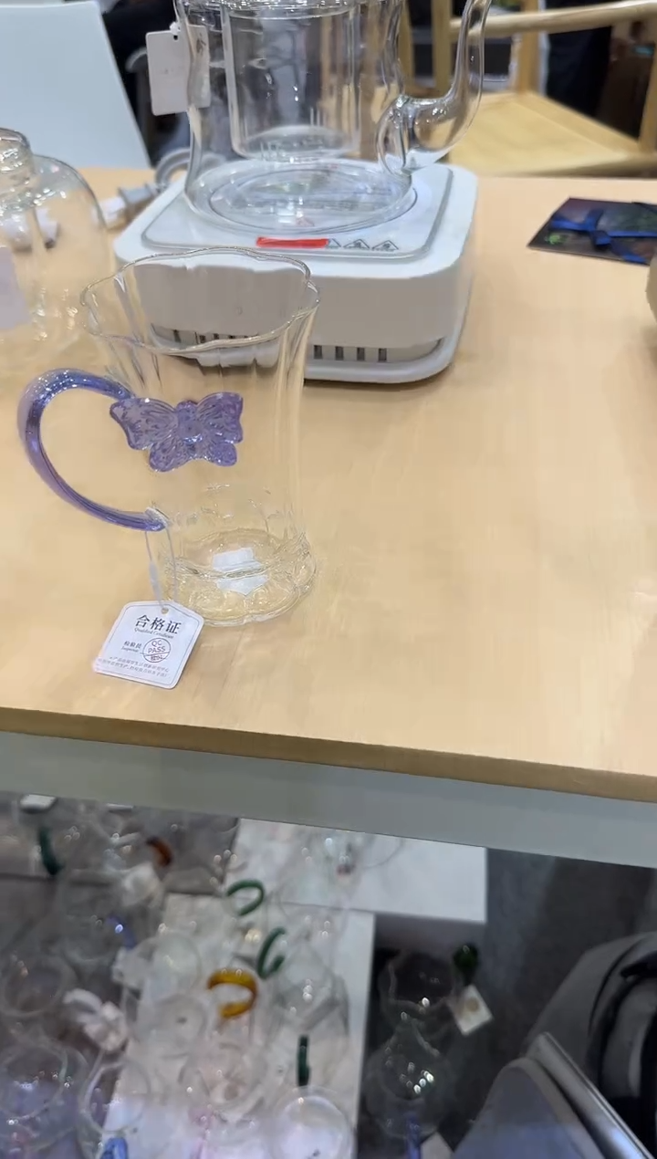 @@福容蝴蝶杯浅紫色