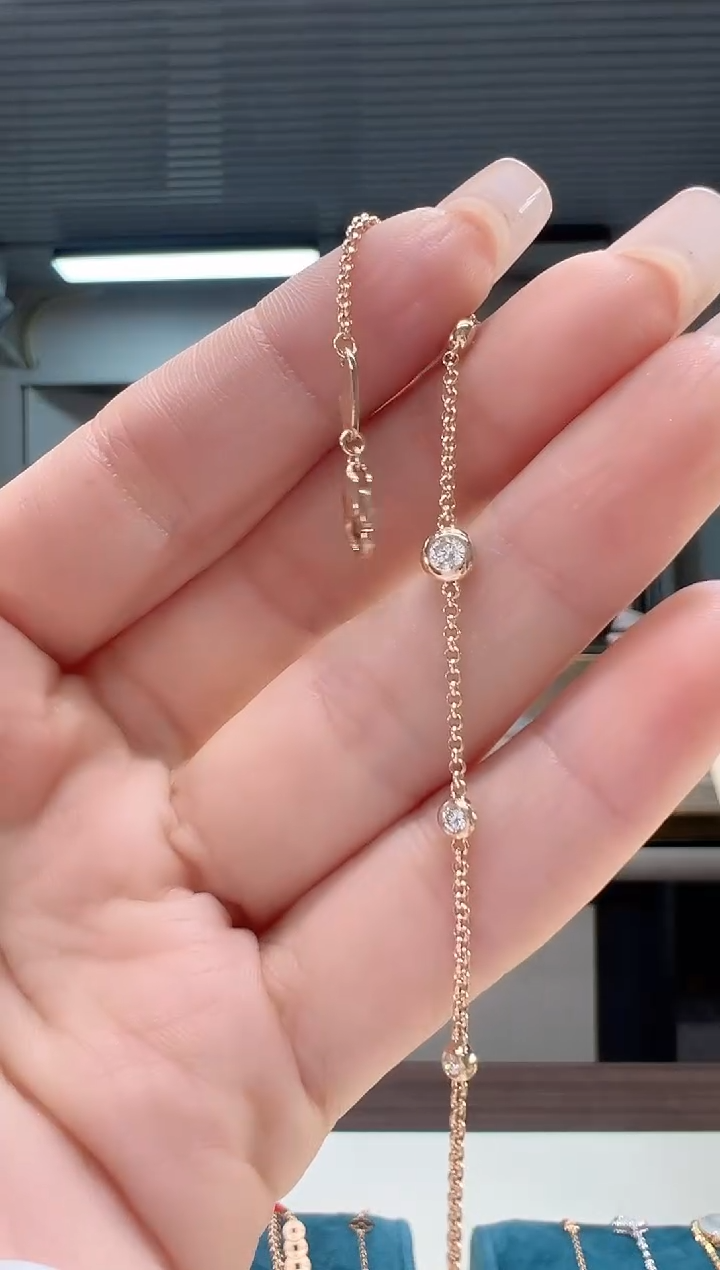 【闪购商品】钻石手链18K金镶嵌多泡泡手链K红