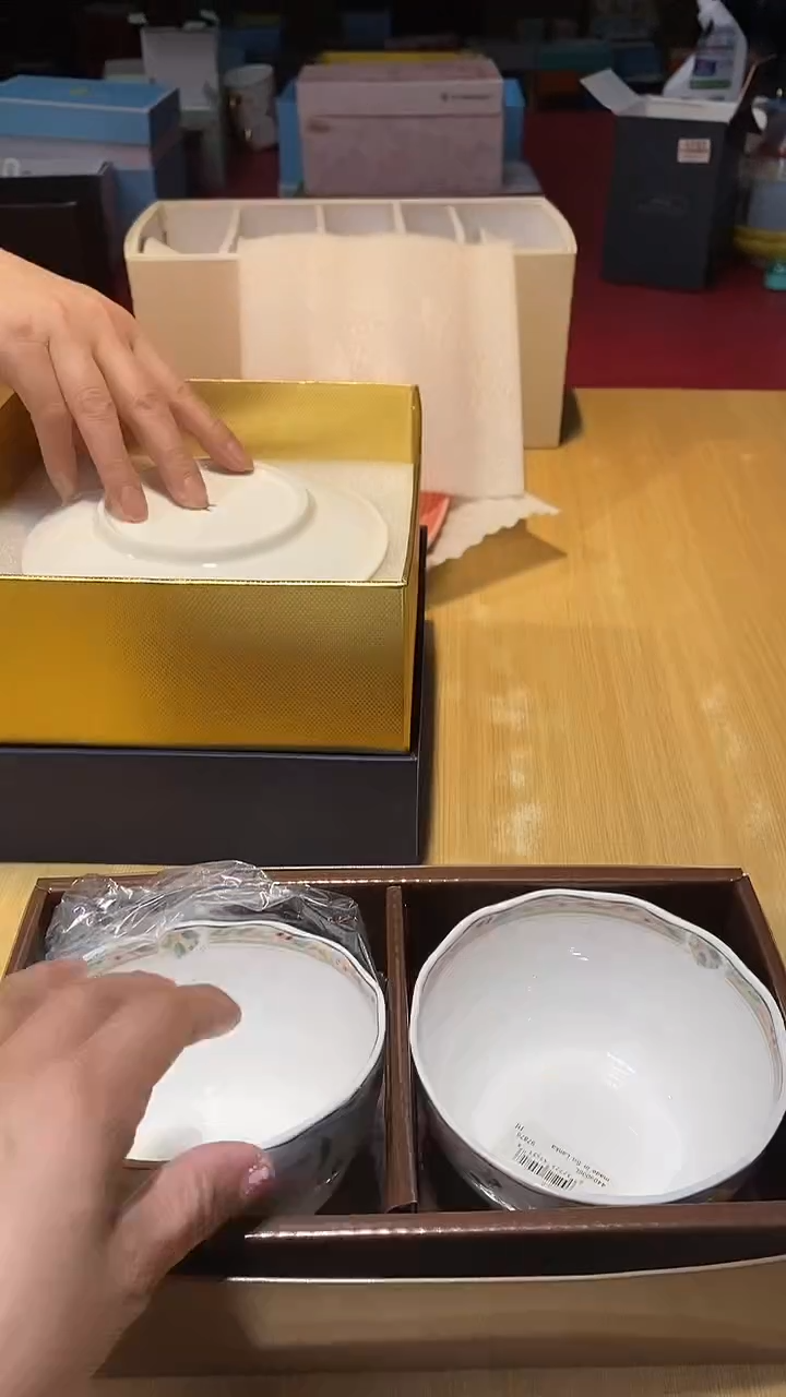 瓷片生活的本意是开心@@1