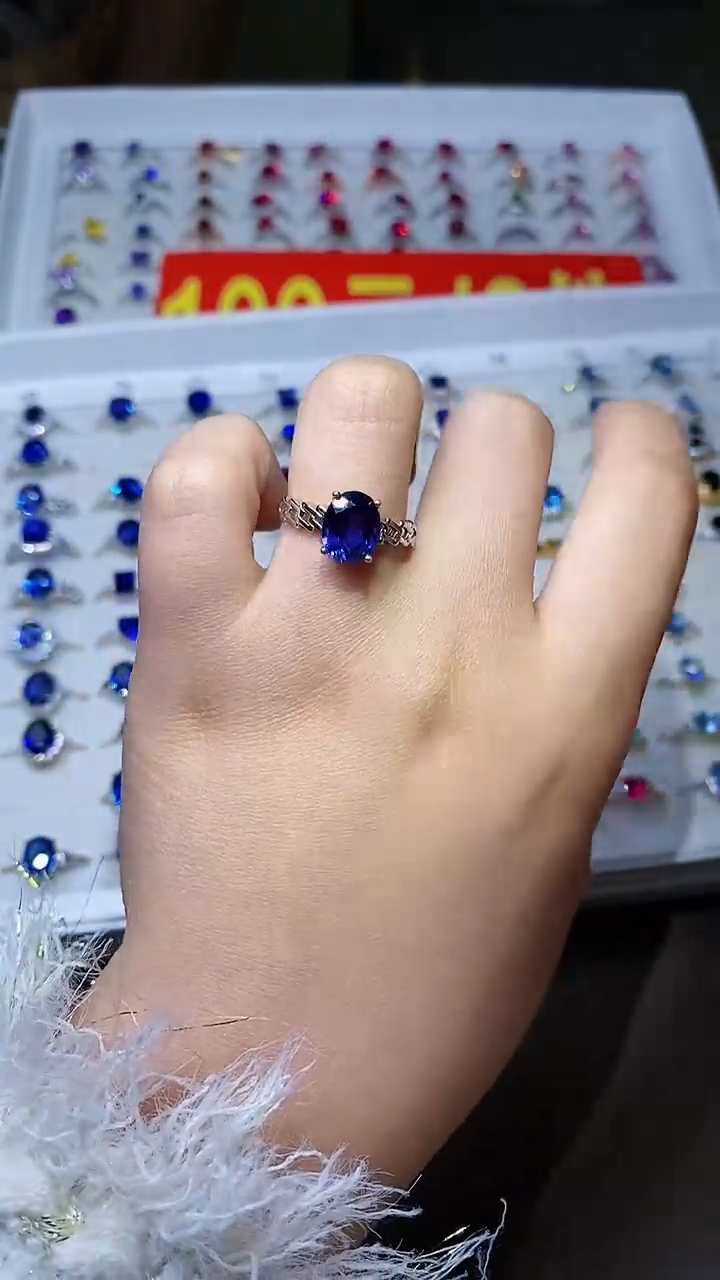 【闪购商品】蓝宝石戒指银S925镶嵌........