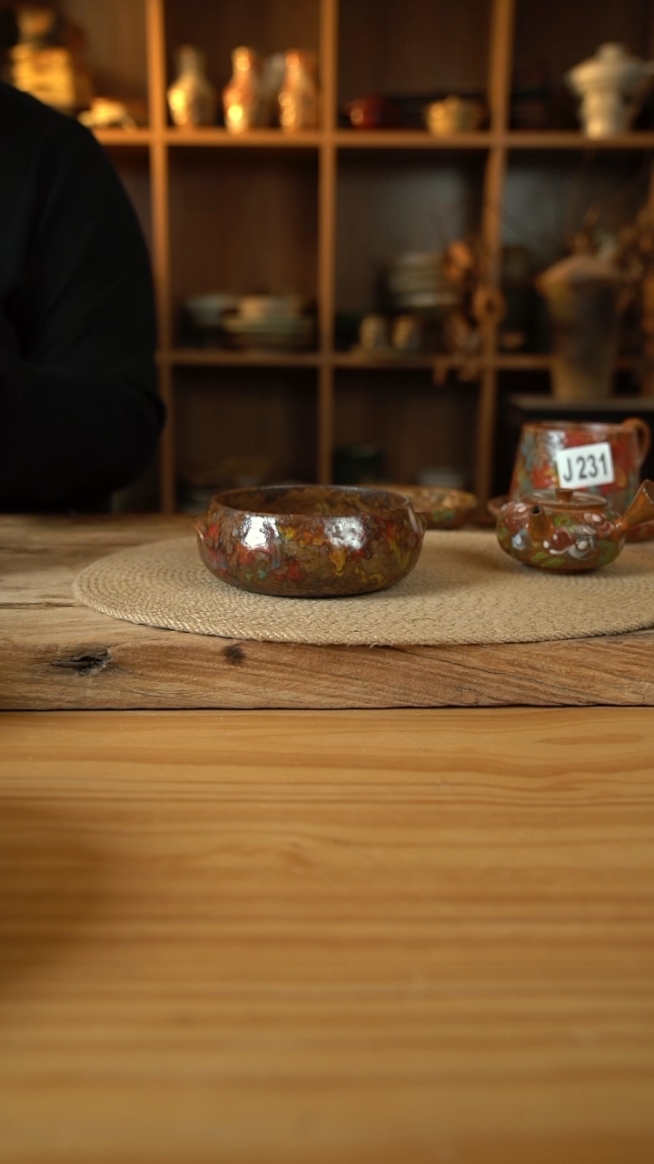 232福利琉璃系列的双耳猪猪钵1个