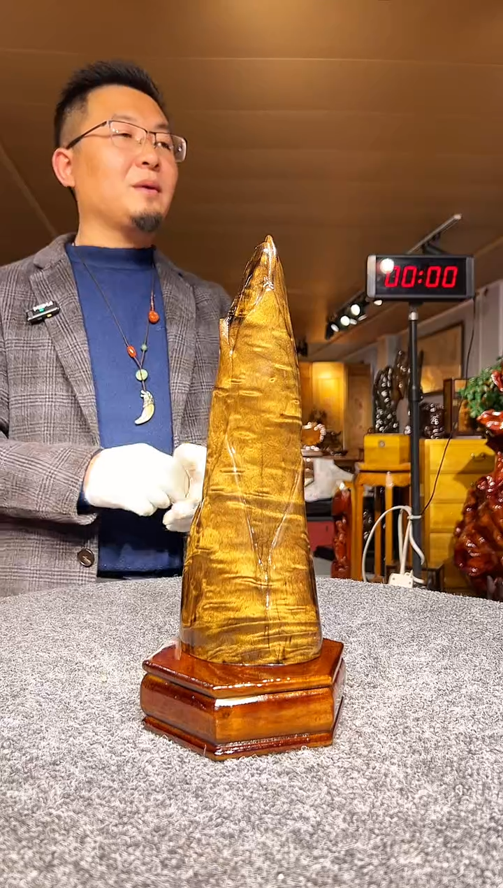 金丝楠木雕款大*金丝楠木