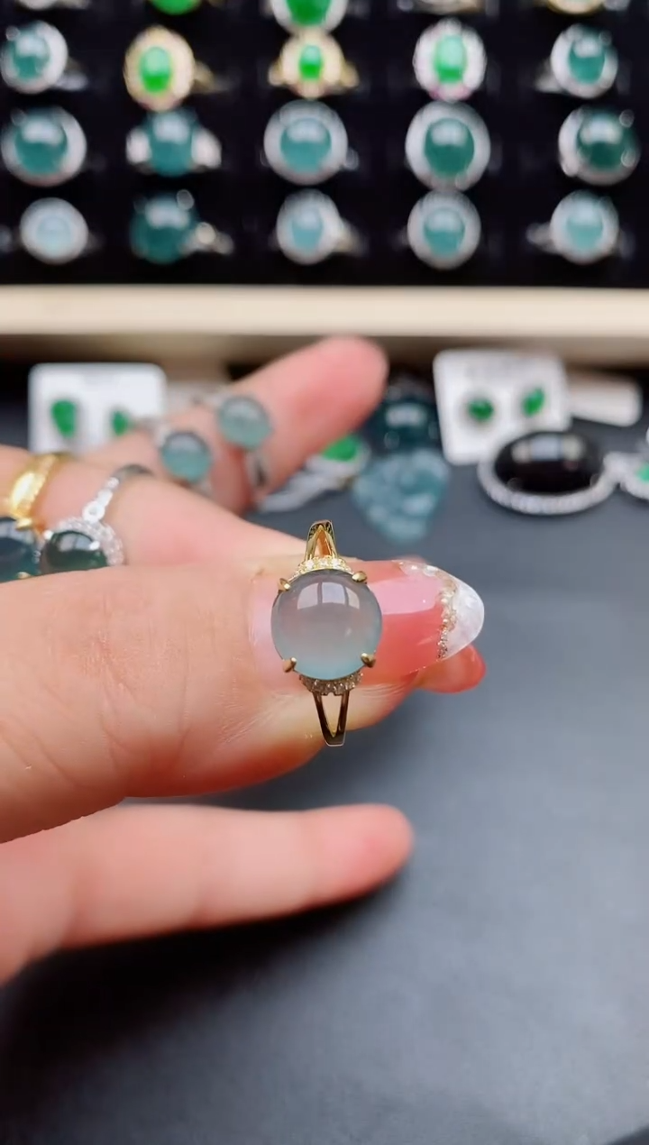 【闪购商品】翡翠戒指银S925镶嵌8585