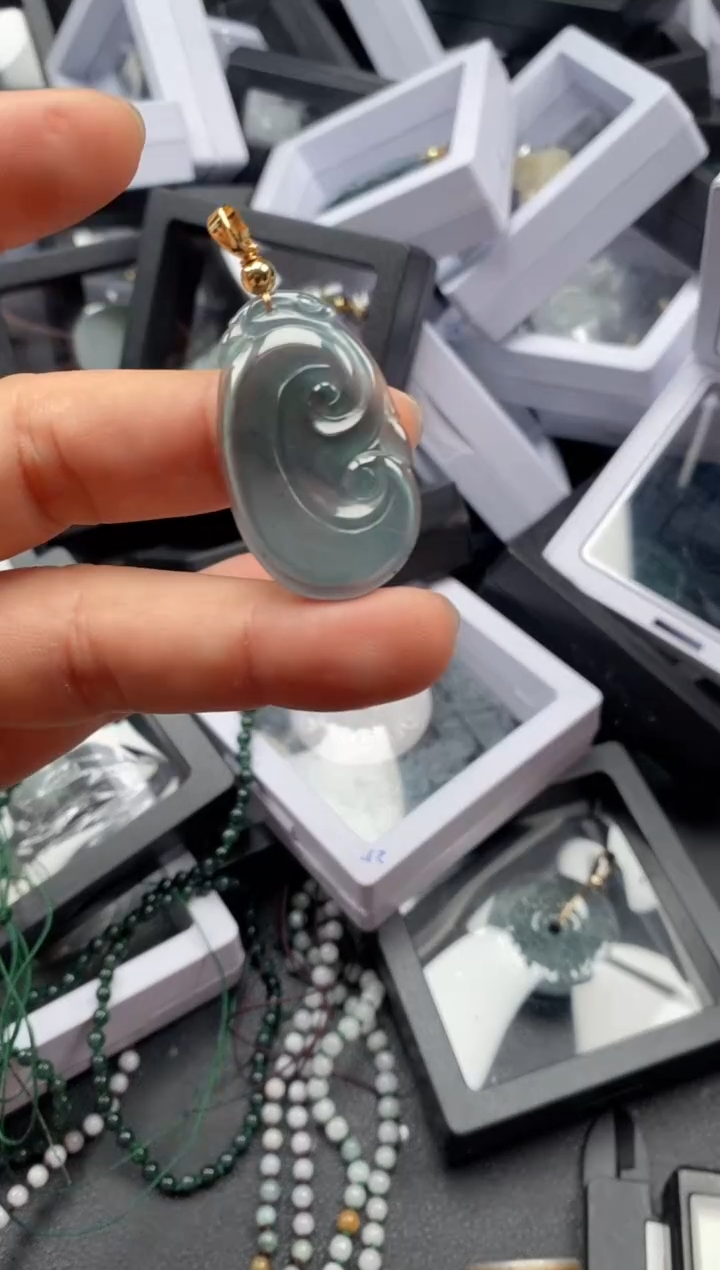 翡翠未镶嵌吊坠(不含链)6019