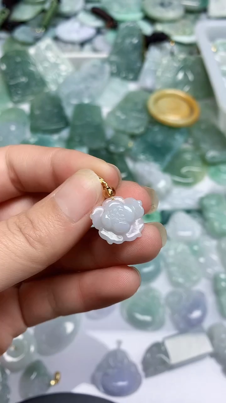 【闪购商品】翡翠颈饰未镶嵌臻露珠宝14366
