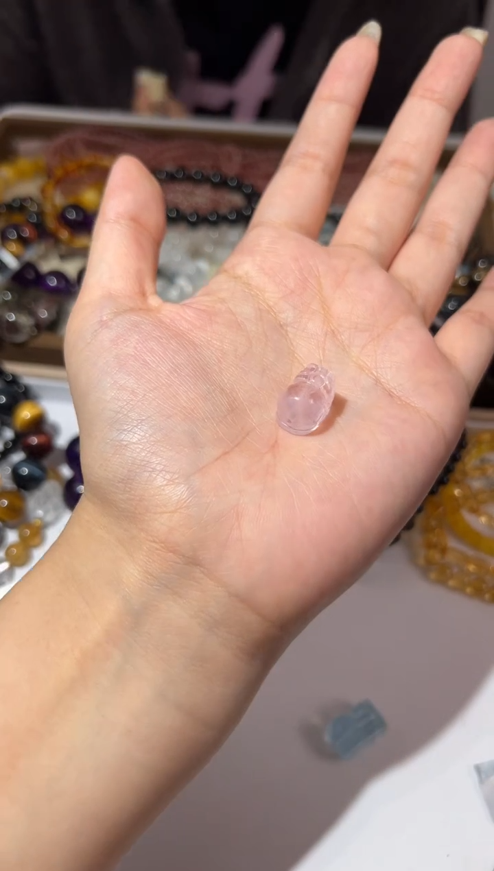 【闪购商品】绿柱石吊坠(不含链)未镶嵌粉摩根貔貅