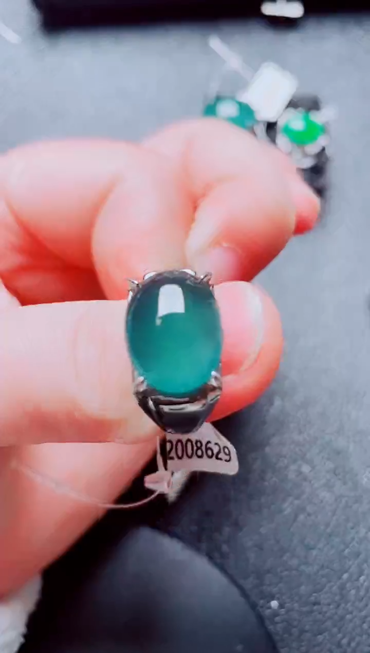 银S925镶嵌戒指翡翠1111