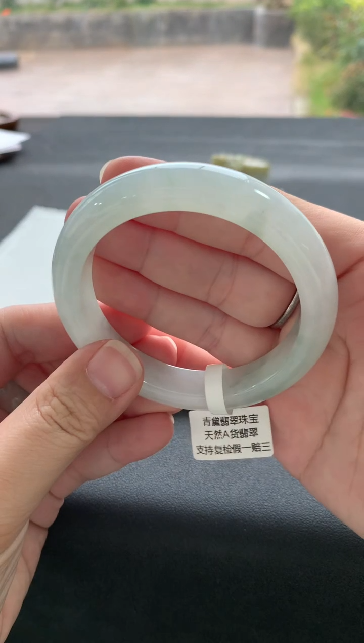 【闪购商品】翡翠手镯未镶嵌56.5正圈A7686买断