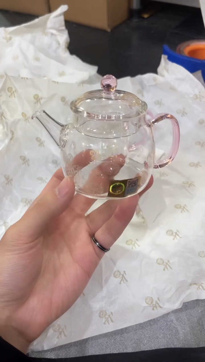 【闪购商品】皮球花言卿壶浅粉