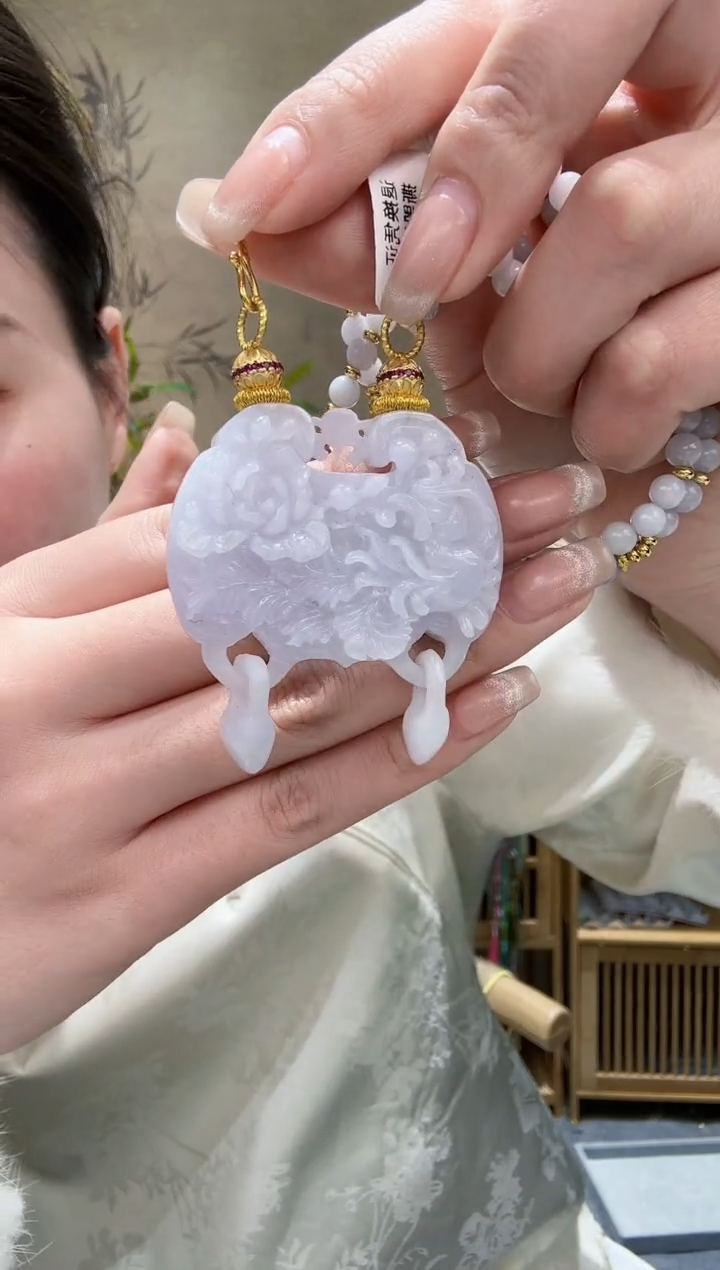 【闪购商品】翡翠颈饰未镶嵌吊坠