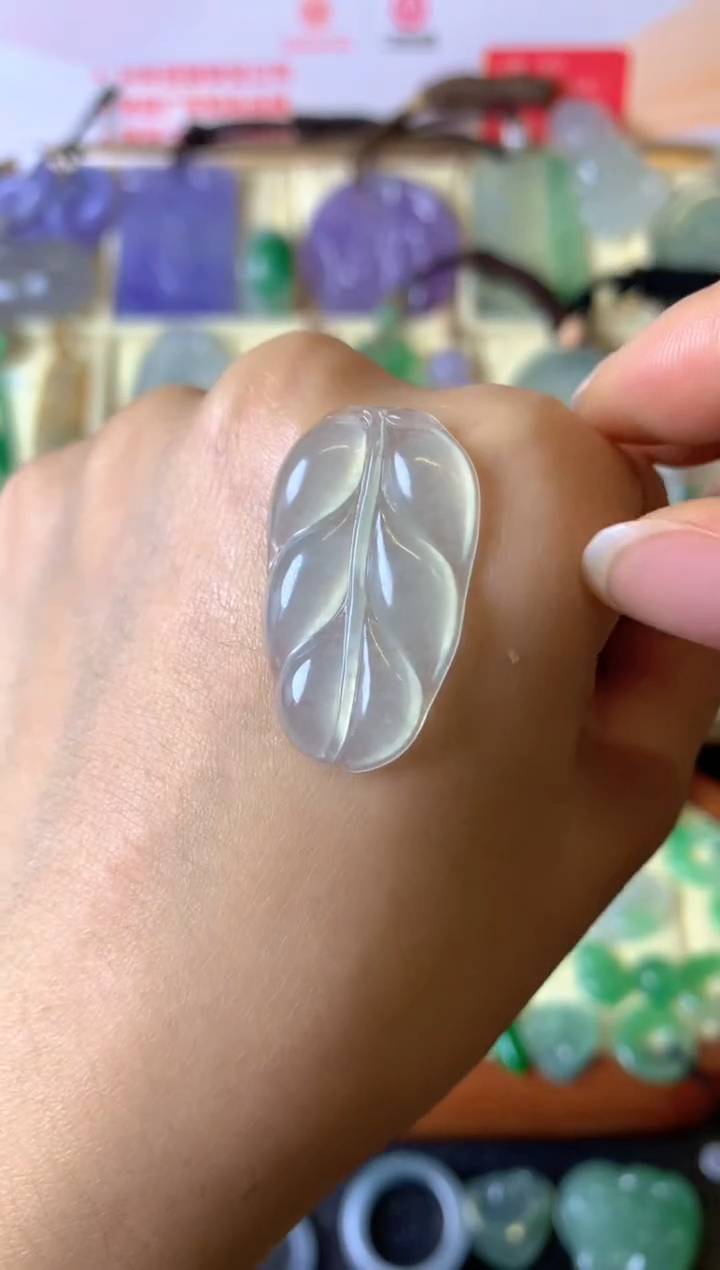 【闪购商品】定制翡翠未镶嵌毛货抛光