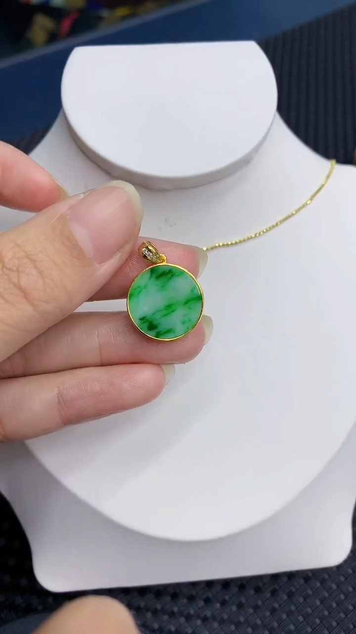 【闪购商品】翡翠颈饰银S925镶嵌            8