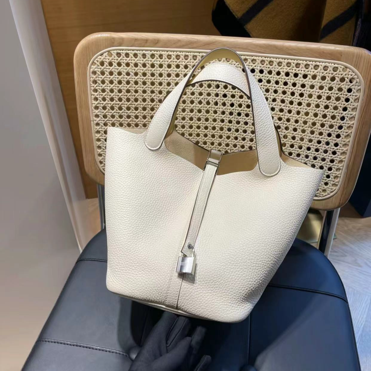 99新 Hermes/爱马仕 菜篮子22冰川白银扣tc皮Z手提包8412071