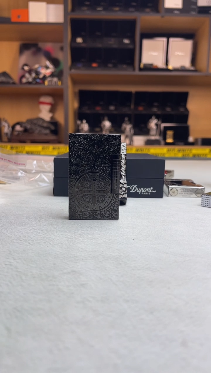 泰*·【黑屋奢品】打火机专用编码023