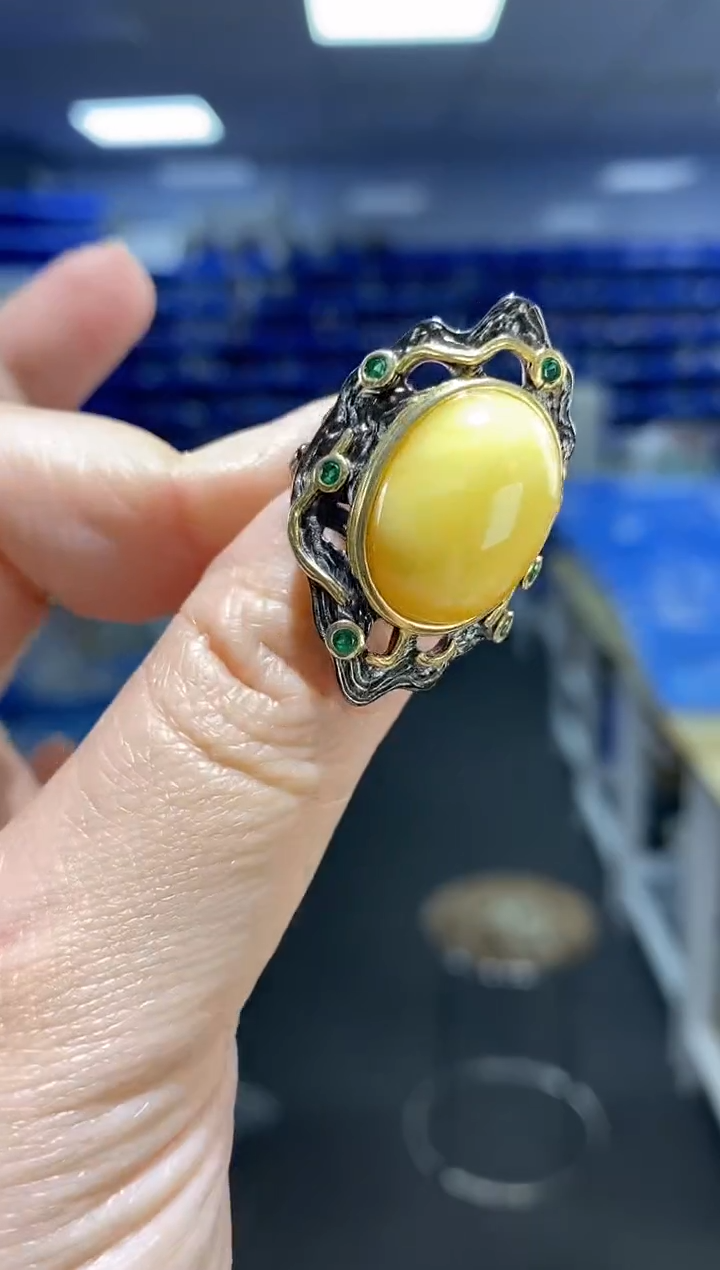 银S925镶嵌蜜蜡戒指G04930