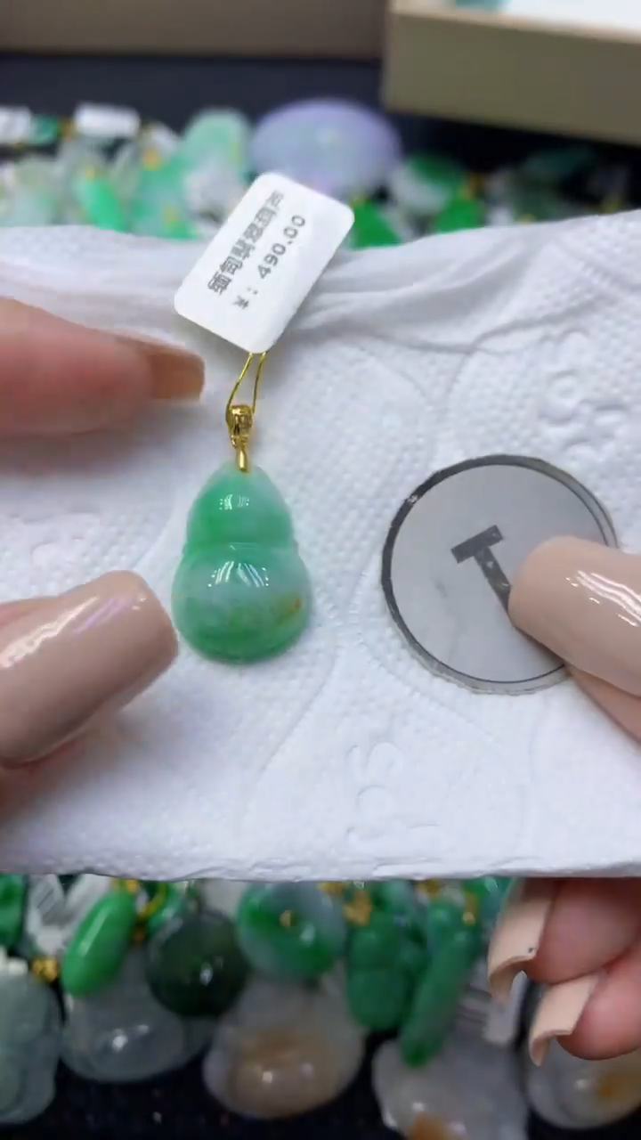 颈饰未镶嵌翡翠天然缅甸翡翠A货