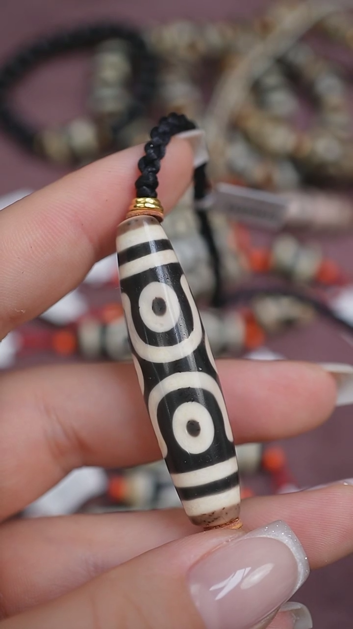 【闪购商品】玛瑙/玉髓颈饰未镶嵌蚀花玛瑙珠定制编绳