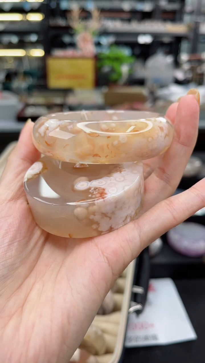 【闪购商品】石英质玉手镯未镶嵌60圈口（赠品镯心）6569280