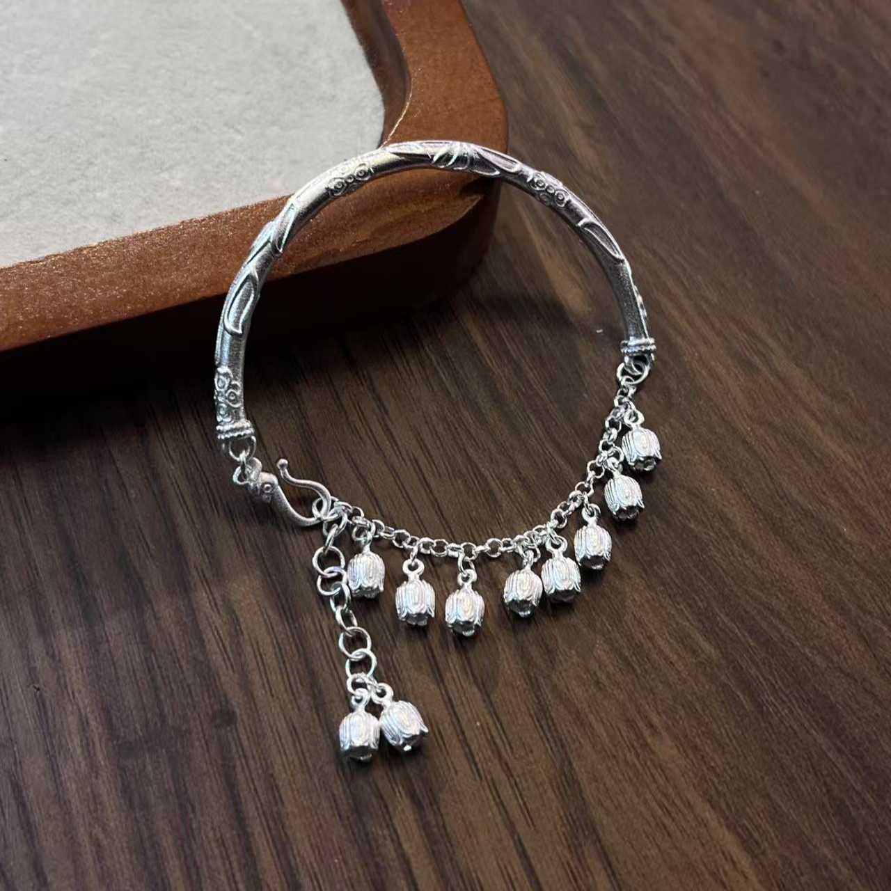 足银手镯 半镯铃兰花手链（宝立严选）