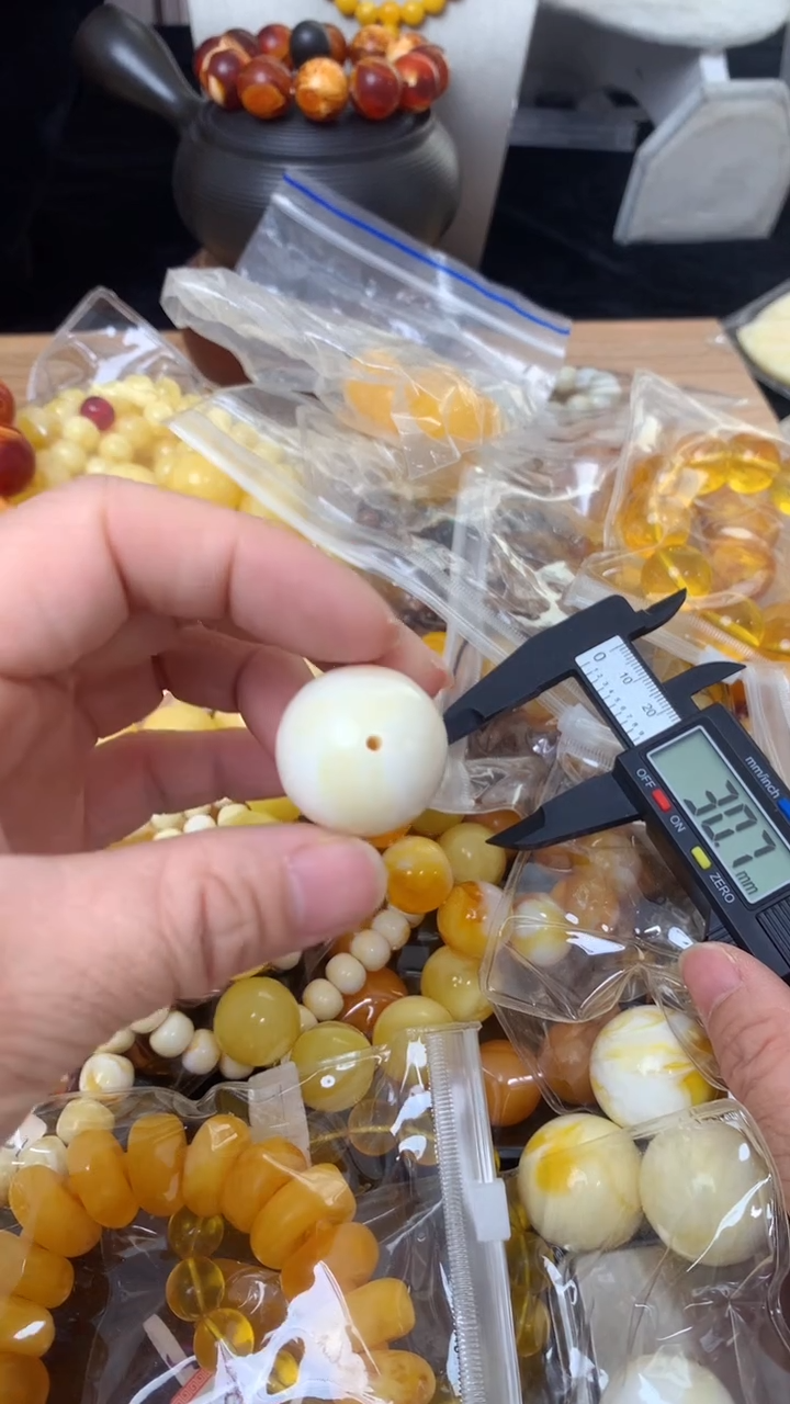 【闪购商品】时尚摆件密胺瓷片密胺瓷片A2602