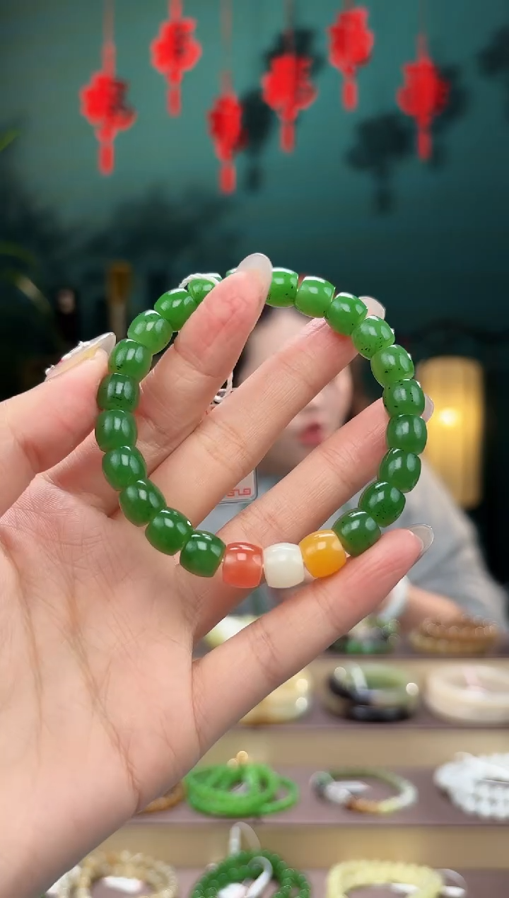 【闪购商品】和田玉手串未镶嵌卡9直切手串