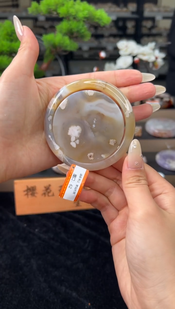 【闪购商品】石英质玉手镯未镶嵌62圈口（赠送镯心）11532
