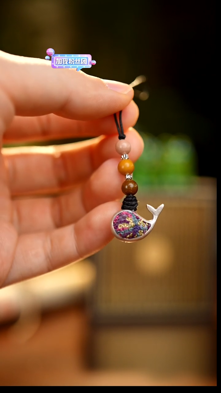 刺绣私人定制苗族手工W443