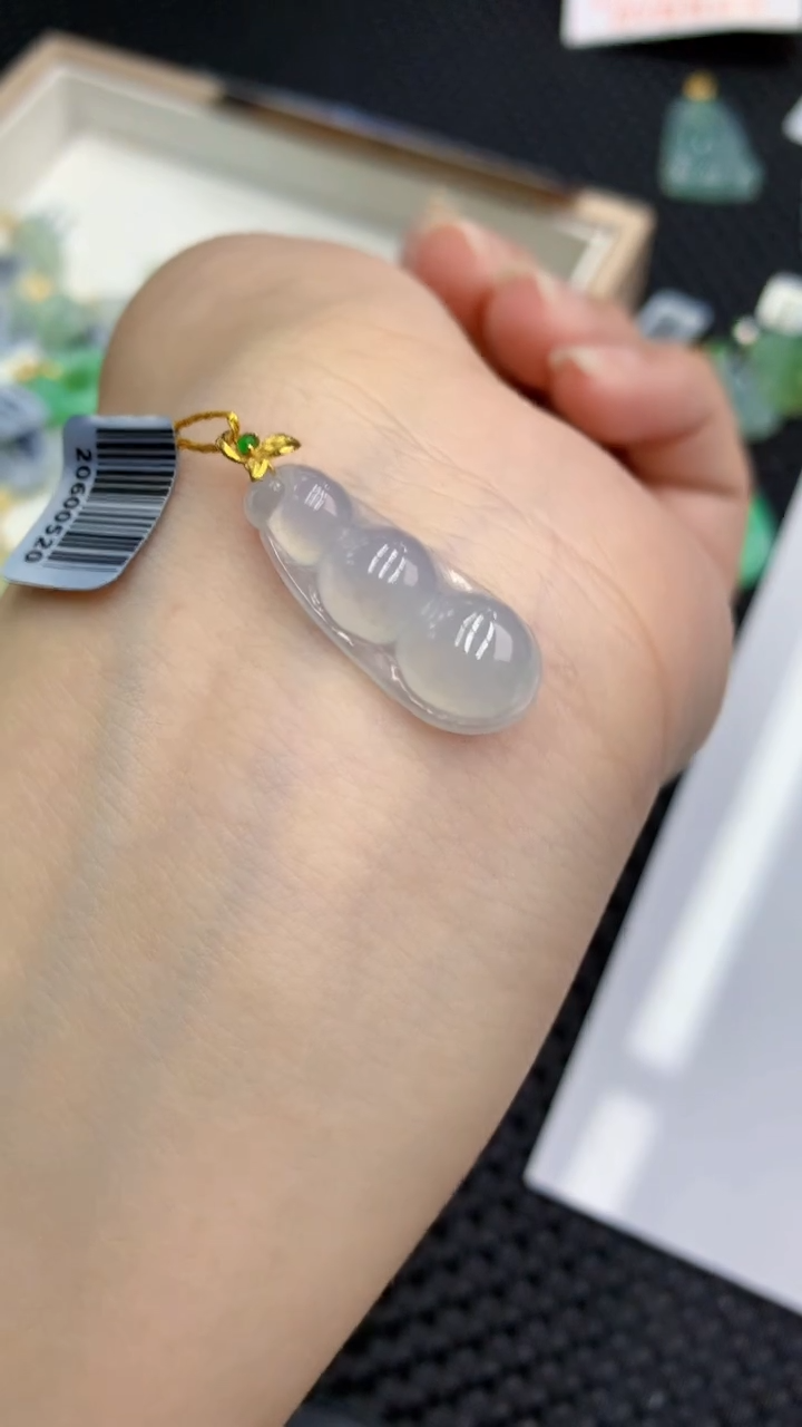 【闪购商品】翡翠颈饰18K金镶嵌            8