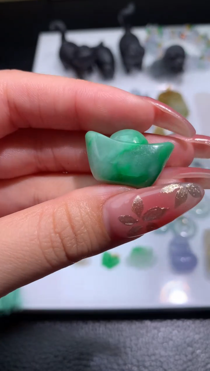 【闪购商品】定制翡翠未镶嵌毛货