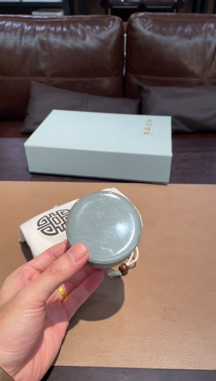 170窑承青瓷归盖置