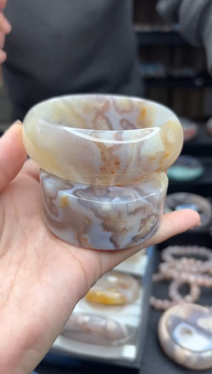 【闪购商品】石英质玉手镯未镶嵌172（65圈赠送镯心）