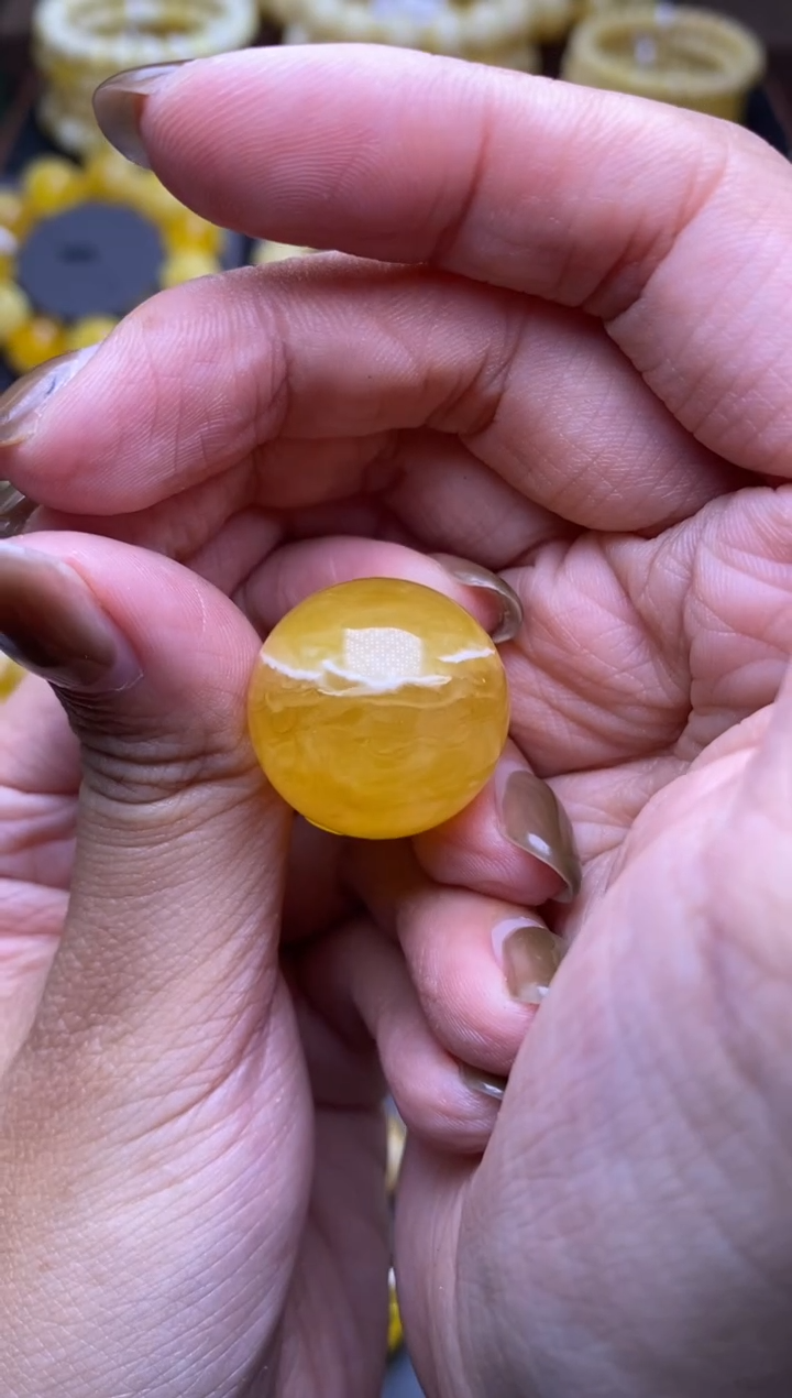 【闪购商品】琥珀裸石未镶嵌大小姐珠宝严选103