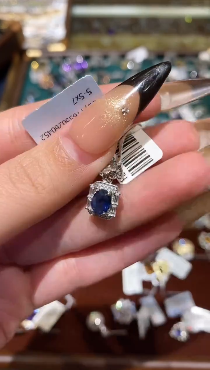 纯铜合金琉璃楚楚珠宝中古甄选不退换