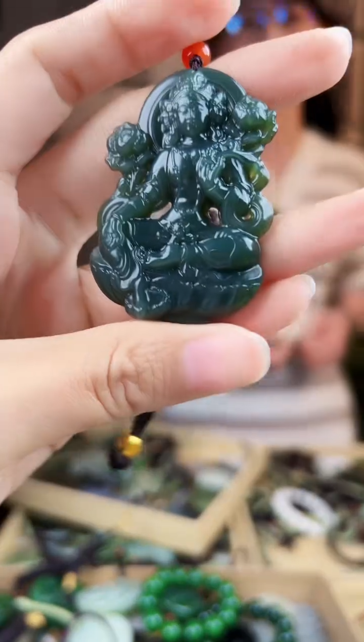 颈饰未镶嵌和田玉拍一发一，多样性发货