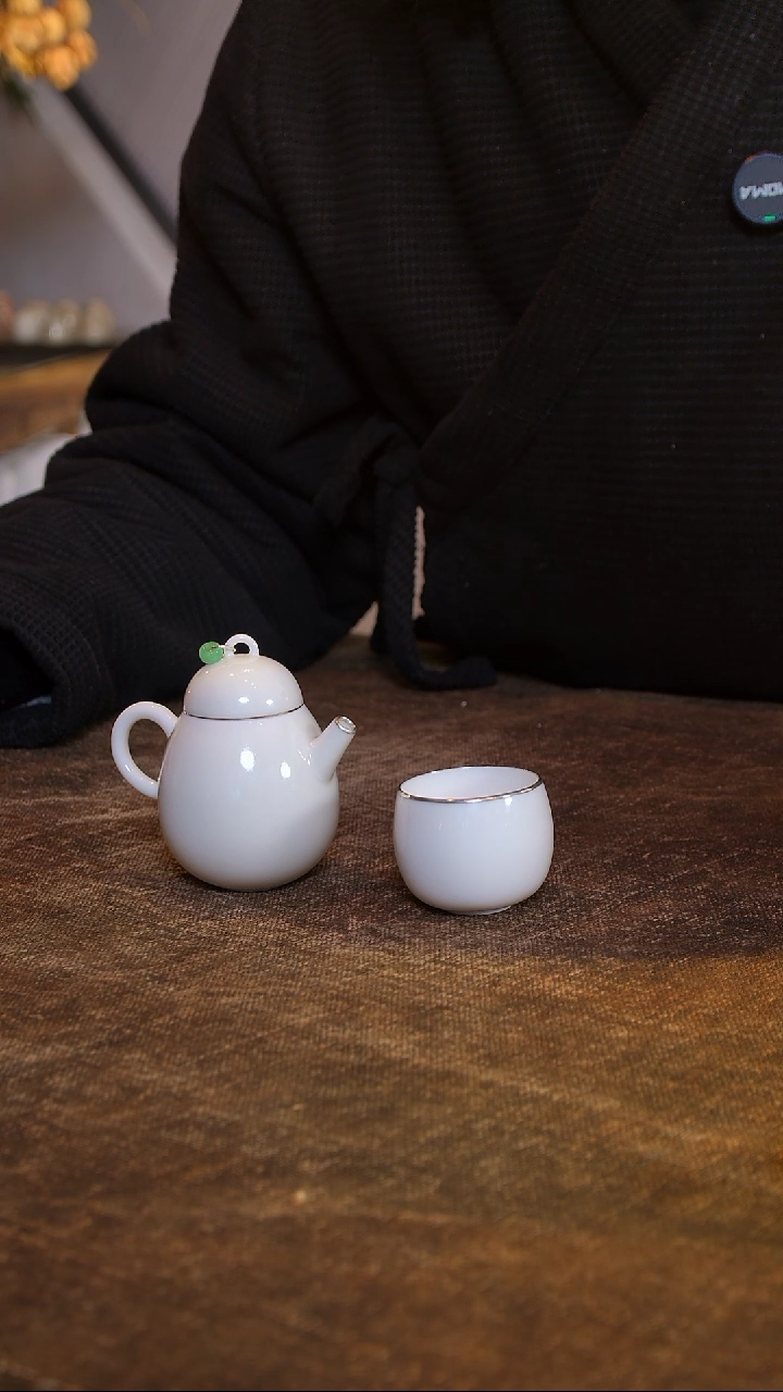 【闪购商品】紫砂鱼和熊工作室器物鱼和熊工作室器物