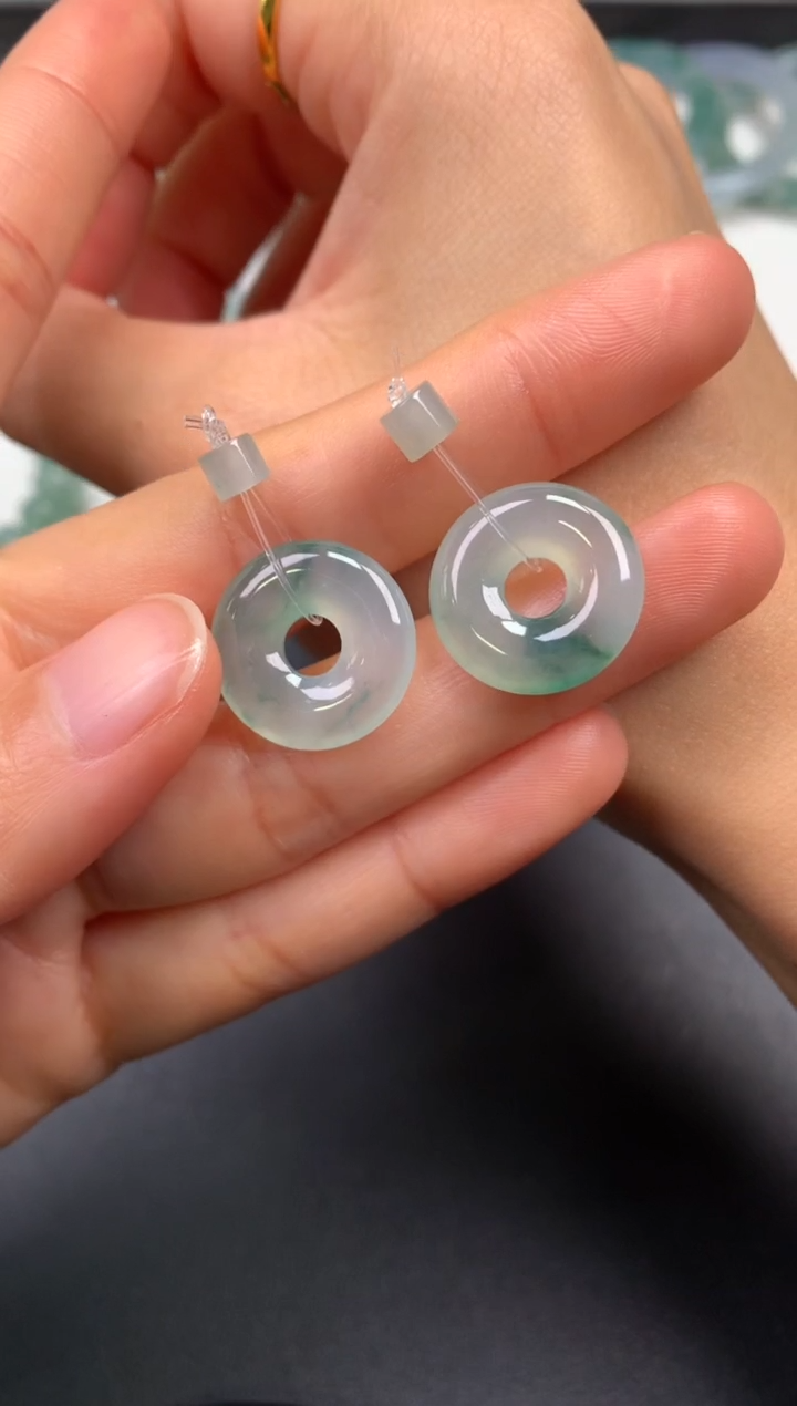 未镶嵌定制翡翠奶**姐0534215979