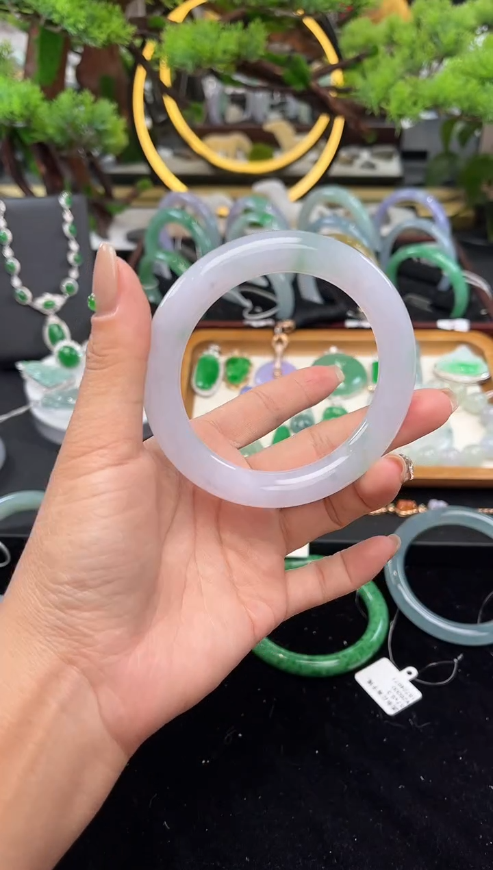 未镶嵌手镯翡翠手镯