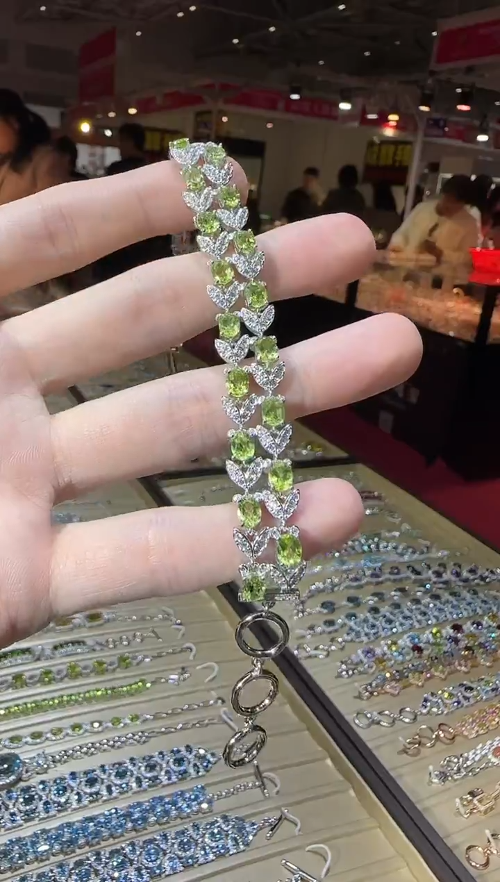 银S925镶嵌手链橄榄石高级款